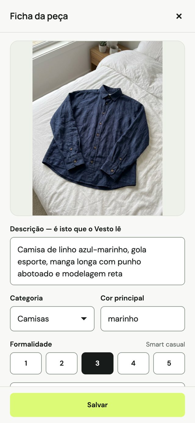 Ficha da peça preenchida pela IA: camisa de linho azul-marinho